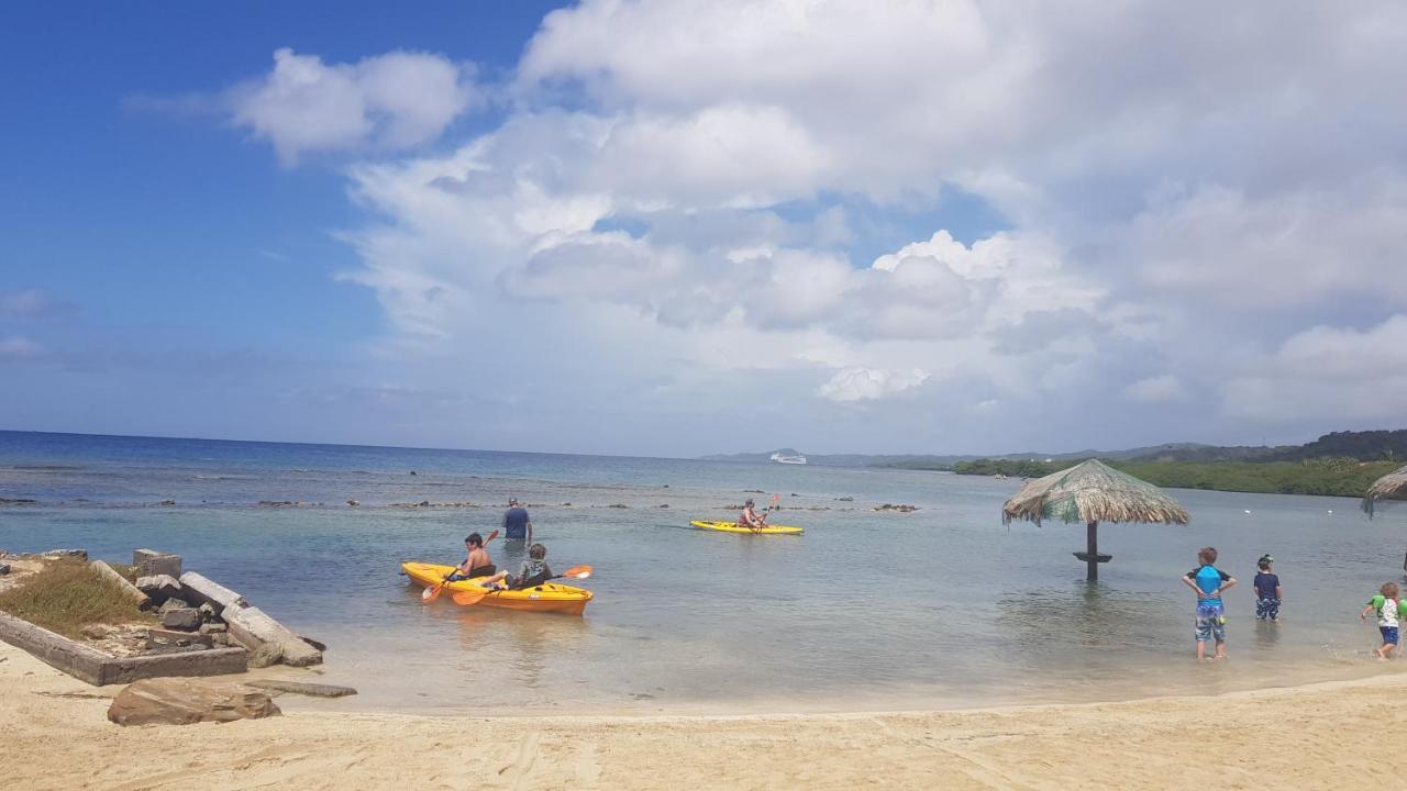 Dixon Cove Las Palmas Beach Hotel المظهر الخارجي الصورة